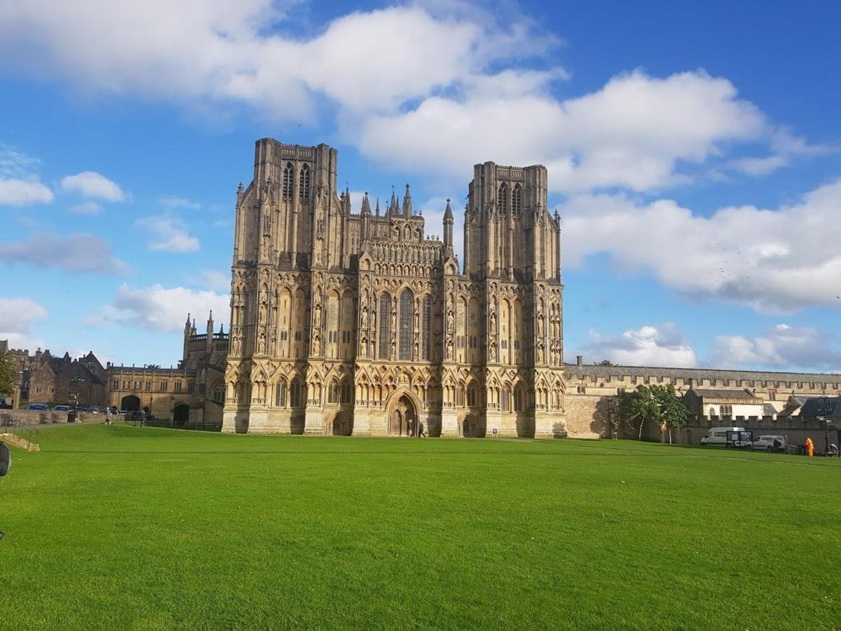 Cosy Studio Retreat In Wells, Somerset Bagian luar foto