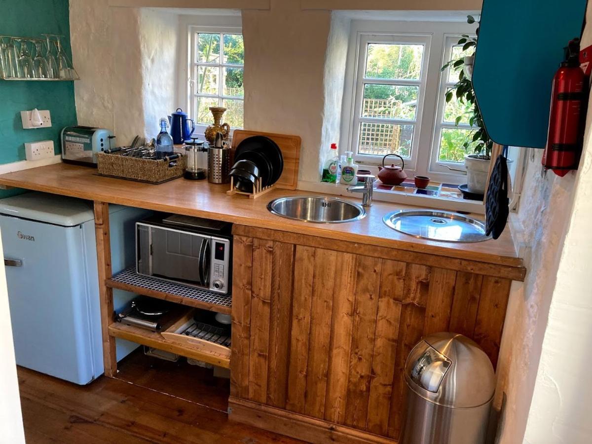 Cosy Studio Retreat In Wells, Somerset Bagian luar foto